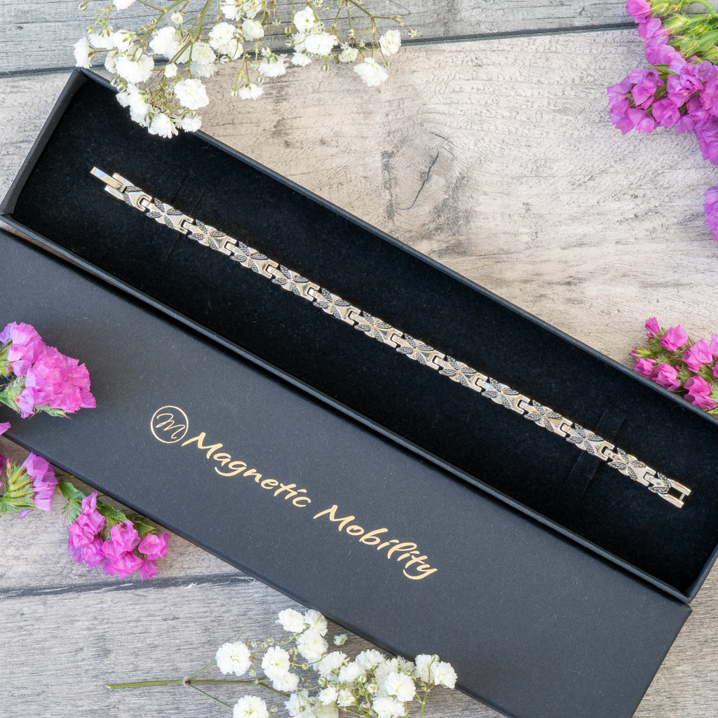 Magnetic Mobility Meadowsweet Night 4in1 Magnetic Bracelet