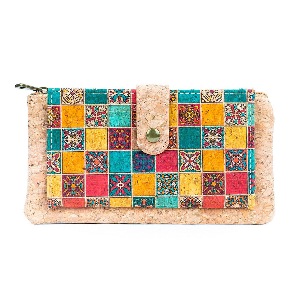 Meninas Bonitas Cork "Travel Impressions" Slim Wallet 17x9cm – front view – natural cork wallet with a vibrant multicolor geometric tile mosaic pattern.